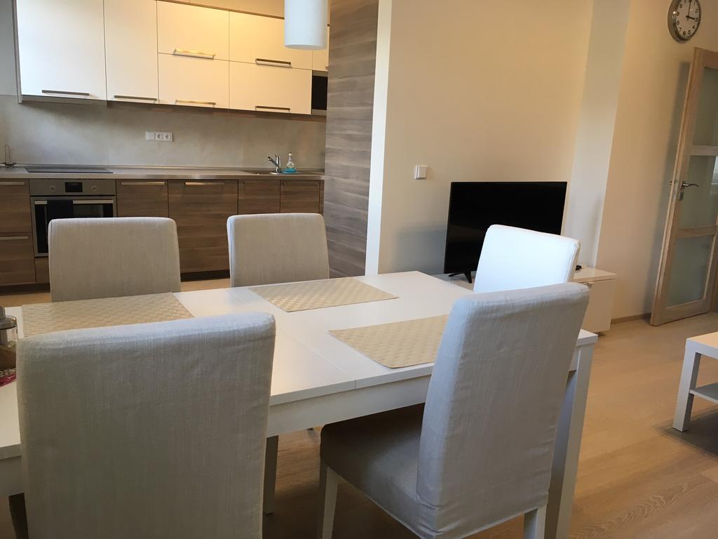 קרלובי וארי Spa Apartments Bulharska מראה חיצוני תמונה