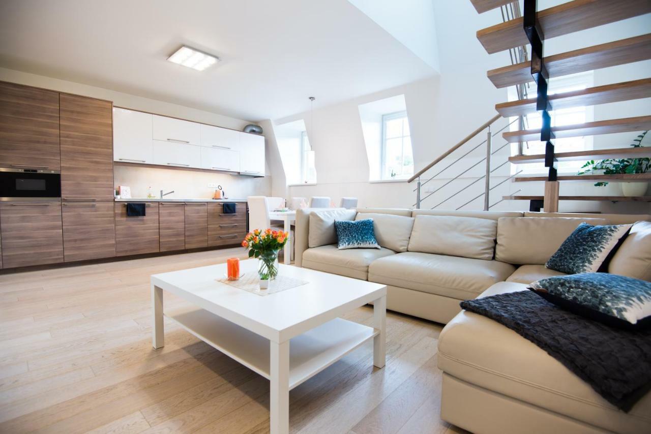 קרלובי וארי Spa Apartments Bulharska מראה חיצוני תמונה